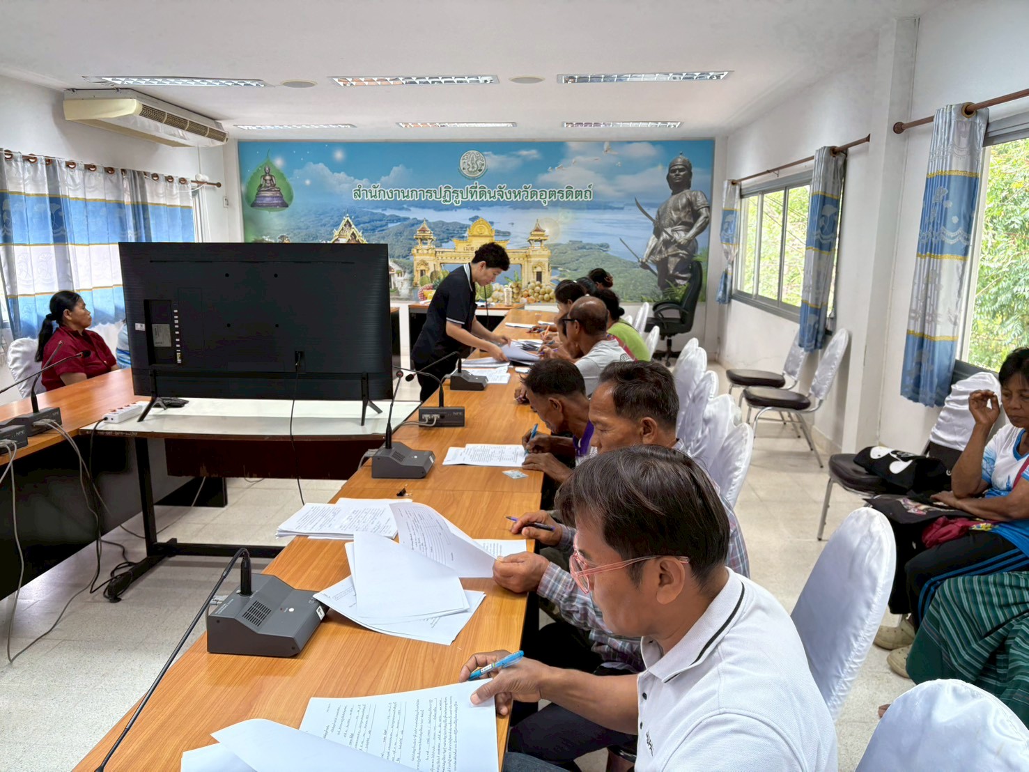 title - ส.ป.ก.อุตรดิตถ์ สนับสนุนสินเชื่อเงินกองทุนการปฏิรูปที่ดินเพื่อเกษตรกรรม ให้กับเกษตรกรในเขตปฏิรูปที่ดิน ครั้งที่ ๓/๒๕๖๙